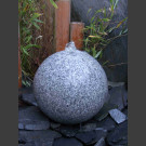 Granit Kugel Sprudelstein grau poliert 30cm