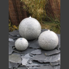 3er Gruppe Granit Kugeln Sprudelsteine grau 40/30/20cm