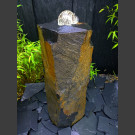 Fontaine Basalte Monolithe avec rotative boule en verre 10cm