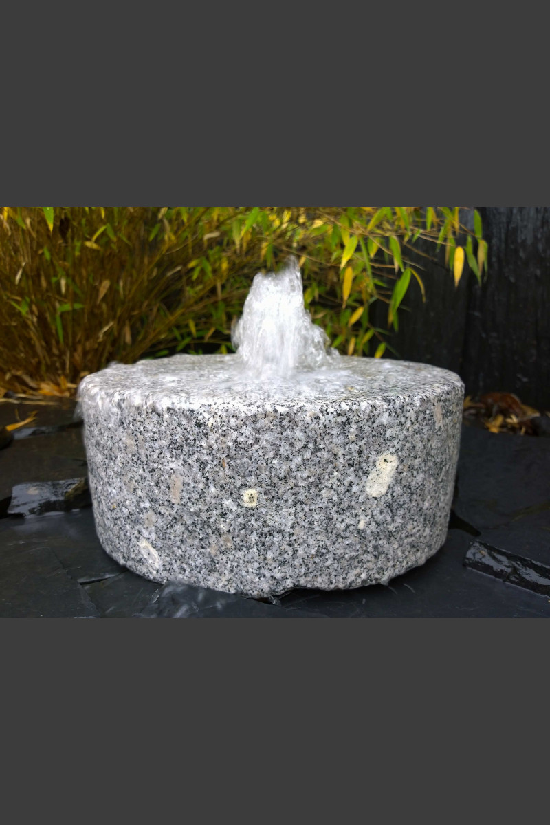 Compleetset fontein Molensteen grijs Graniet 30cm - - Compleetset Waterornamenten - Monolithique
